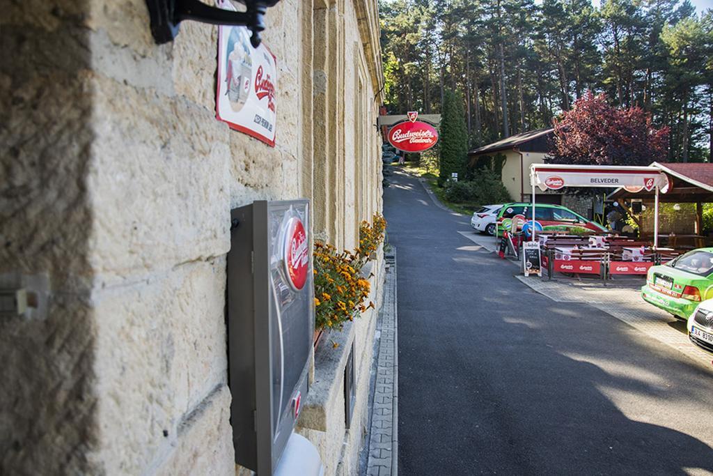 Hotel Garni Belveder 赫任斯科 外观 照片