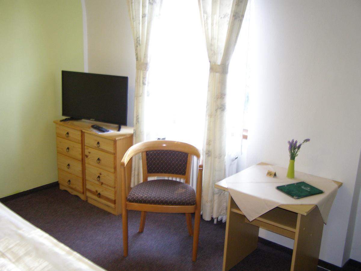 Hotel Garni Belveder 赫任斯科 外观 照片