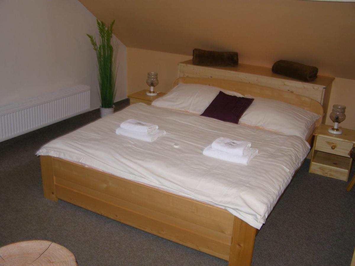 Hotel Garni Belveder 赫任斯科 外观 照片
