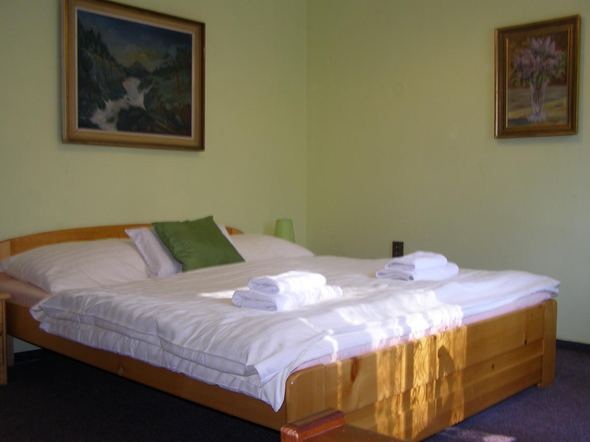 Hotel Garni Belveder 赫任斯科 外观 照片