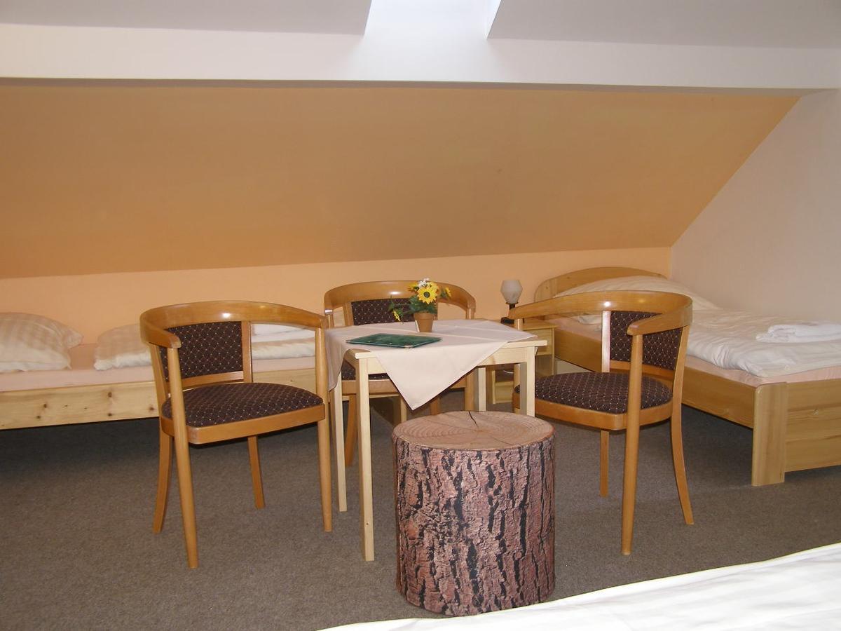 Hotel Garni Belveder 赫任斯科 外观 照片